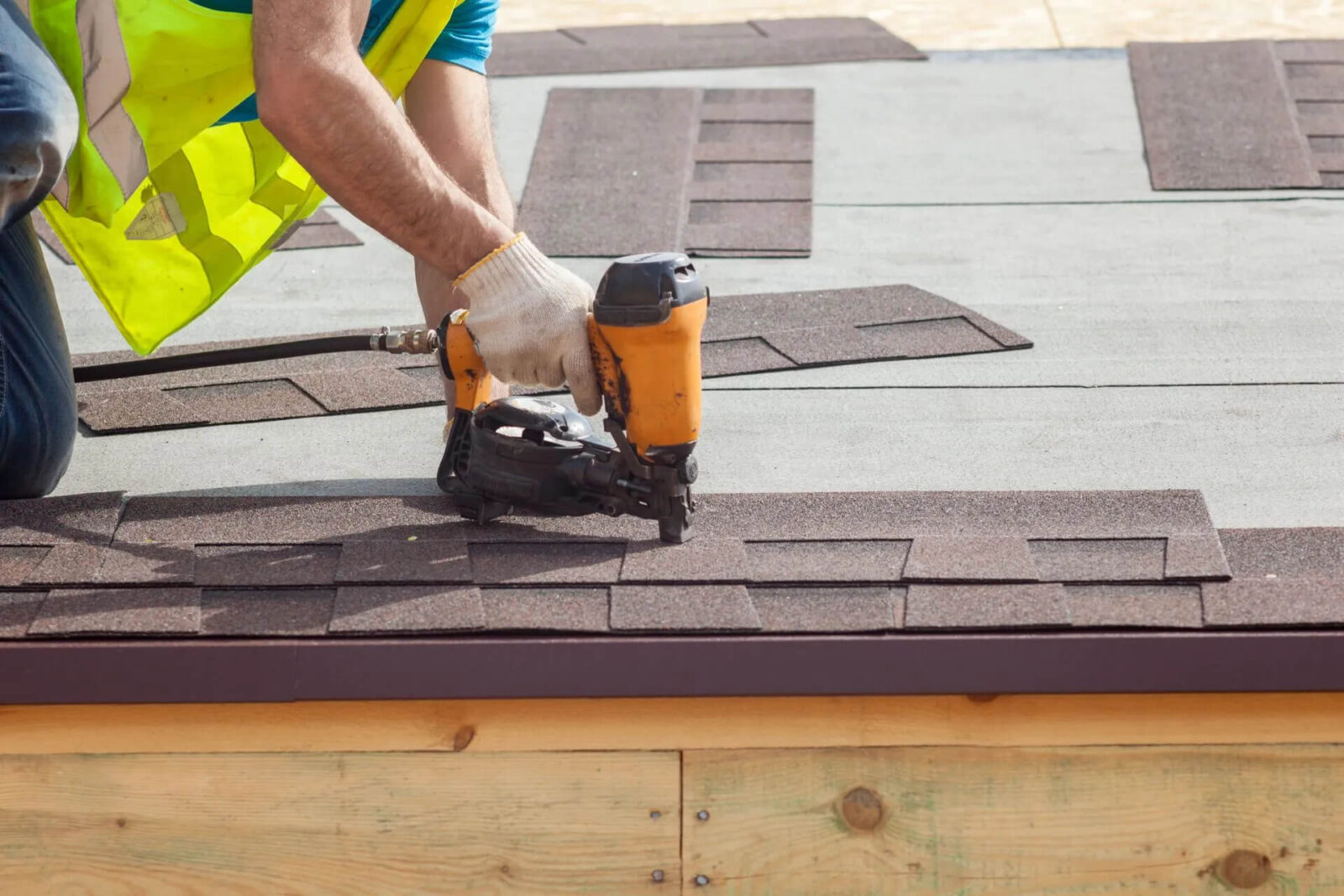 3 Essential Roofing Services to Receive Regularly