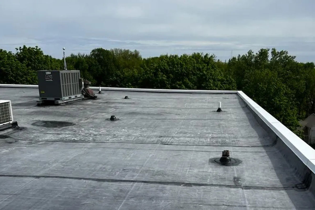 Flat Roof Services Kansas City, MO Business Owners Can Depend On